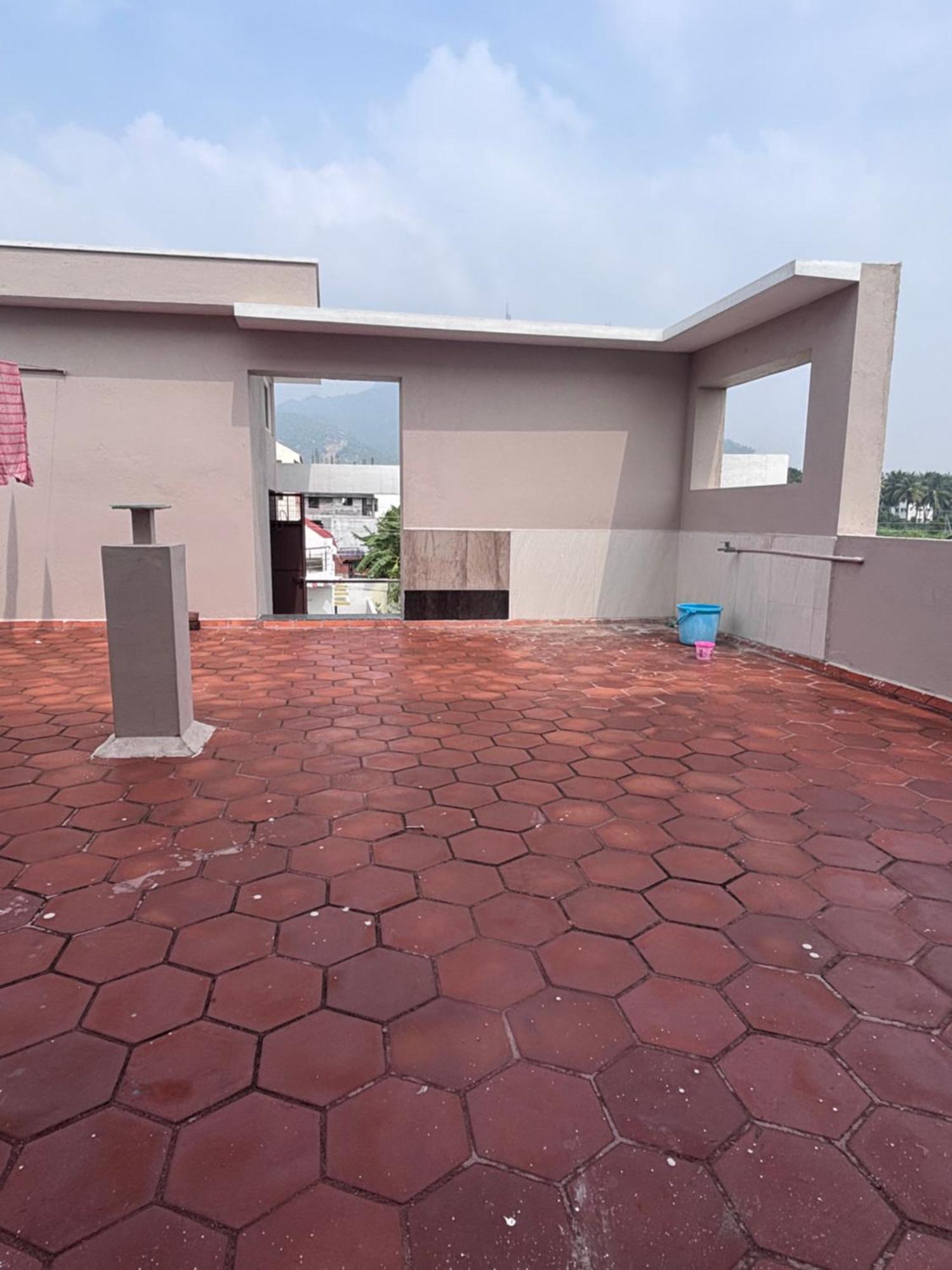 Jo'S Homestay Tiruvannamalai Exterior photo